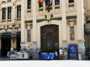 Un "mercadillo" en la puerta de la historia de nuestro patrimonio cultural 4 Un "mercadillo" en la puerta de la historia de nuestro patrimonio cultural