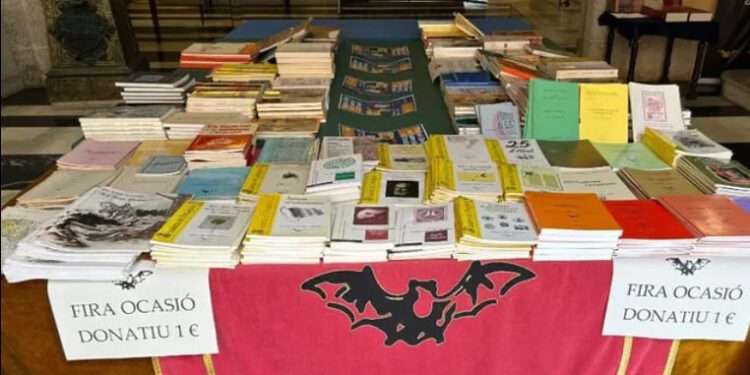 Lo Rat Penat organisa la Fira del Llibre de Nadal en valencià 1 Lo Rat Penat organisa la Fira del Llibre de Nadal en valencià