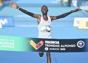 John Korir gana la Maratón de Valéncia con gran marca 14 John Korir gana la Maratón de Valéncia con gran marca