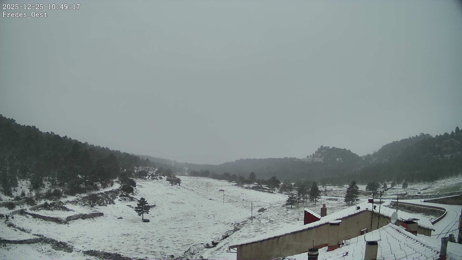 Ampliadas las alertas meteorológicas para hoy por AEMET: lluvias, mala mar y nieve 2 G9AZsgUWMAAE6HF