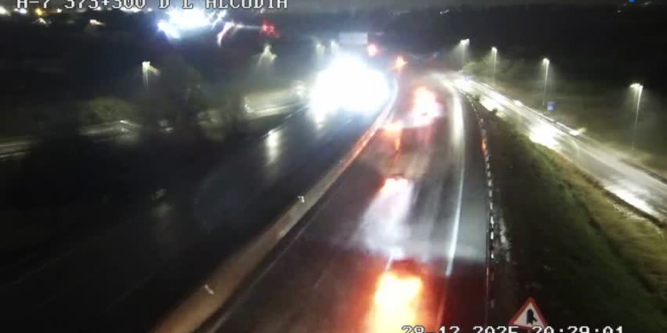 ÚLTIMA HORA: Temporal en Valencia | Listado de carreteras cortadas por inundaciones y desprendimientos