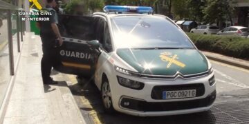 Prisión para un delincuente reincidente tras ser detenido tres veces en un mes por robos en vehículos
