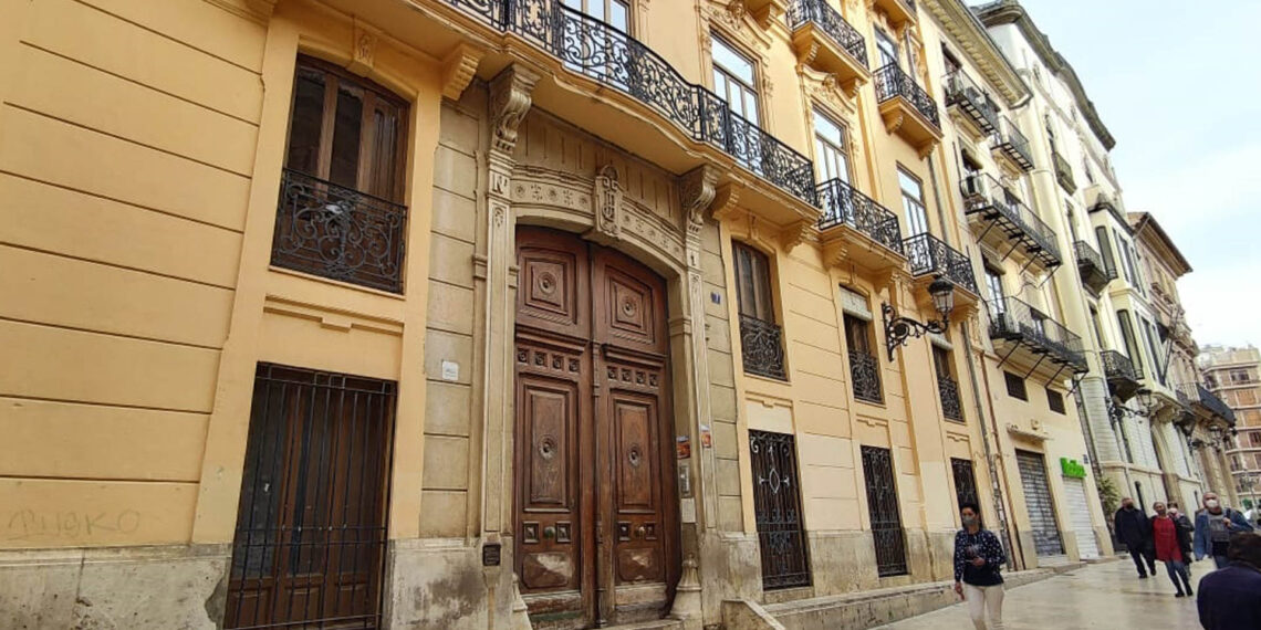 Navidad amarga en la Universidad Popular de Valencia