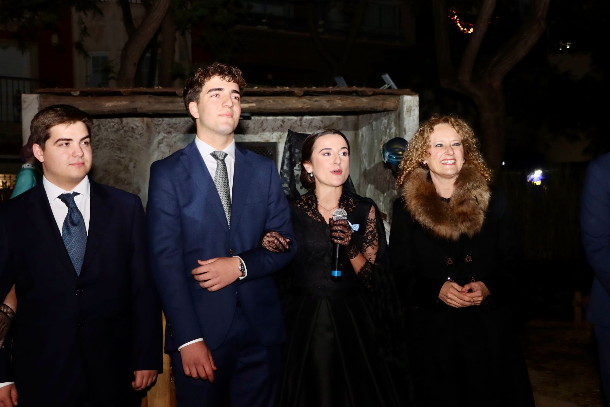 🎄 El Belén Monumental de Torrent Ilumina la Navidad en la Plaça de les Corts Valencianes 3 WhatsApp Image 2025 12 08 at 22.26.43