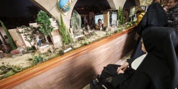 La Navidad Llega a Santa Mónica: Las Hermanitas Inauguran su Monumental Belén, Obra de la Tradición y la Devoción