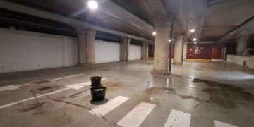 Nueva gotera en los sótanos del Mercado Central de Valencia, la vigésimo quinta
