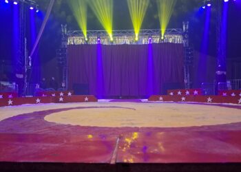 El Circ de Nadal abre con un rotundo éxito y con más de la mitad de funciones casi agotadas 14 El Circ de Nadal abre con un rotundo éxito y con más de la mitad de funciones casi agotadas