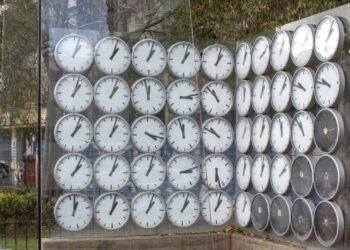 Valencia repara su memoria: el monumento a las víctimas del accidente de metro