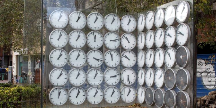 Valencia repara su memoria: el monumento a las víctimas del accidente de metro