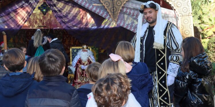 Torrent se convierte en el epicentro de la ilusión con la llegada del Campamento Real