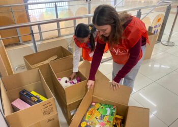 21.000 juguetes recogidos en la campaña benéfica “Métele un gol a la pobreza” realizada en Nuevo Centro