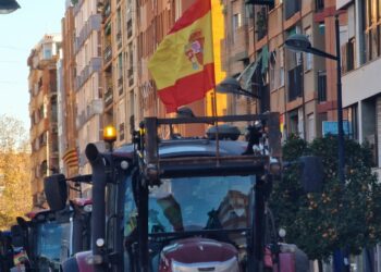 El campo toma de nuevo las calles de Valencia ante la indiferencia de los gobernantes