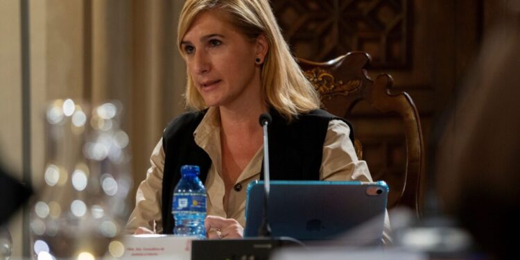 Pradas insiste en que no retrasó el Es-Alert por Mazón y lamenta que no estuviera en el centro de emergencias