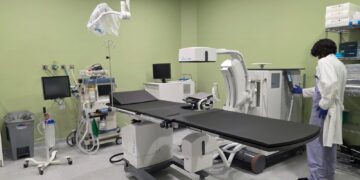 El Hospital Provincial de Castellón refuerza su servicio de Urología con un nuevo equipo de litotricia de última generación