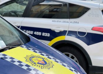 Detenidos 'in fraganti' dos hombres tras una persecución por robos en vehículos en Alzira