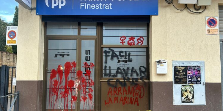 Nuevo ataque de ARRAN y permisividad absoluta de la Fiscalía y la Delegación del Gobierno que no ven delitos de odio con el independentismo catalán