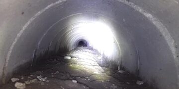 El lodo endurecido tras la DANA colapsa las alcantarillas y amenaza con nuevas inundaciones en Valencia