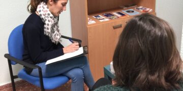 COCEMFE Valéncia fortaleció el apoyo a 65 familias cuidadoras durante 2025