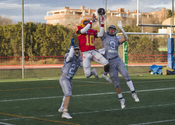 Osos Rivas y Badalona Dracs imponen su ley en la LNFA