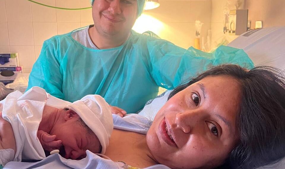 Eleanor Sofía, la primera valenciana de 2026, nace en Castellón seis minutos después de las campanadas