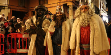 Sagunto cancela las cabalgatas de Reyes por mal tiempo y traslada las recepciones a cubierto