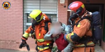 Un incendio en Paiporta deja 11 heridos y 5 hospitalizados