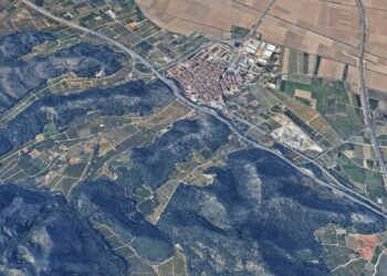 Amplio despliegue de emergencias para localizar a una mujer desaparecida en Favara