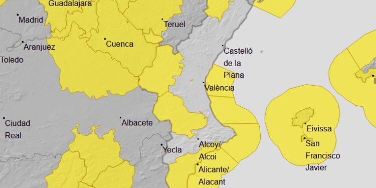 Aemet activa avisos por fuertes rachas de viento. Fin de semana con precipitaciones y bajadas de temperaturas