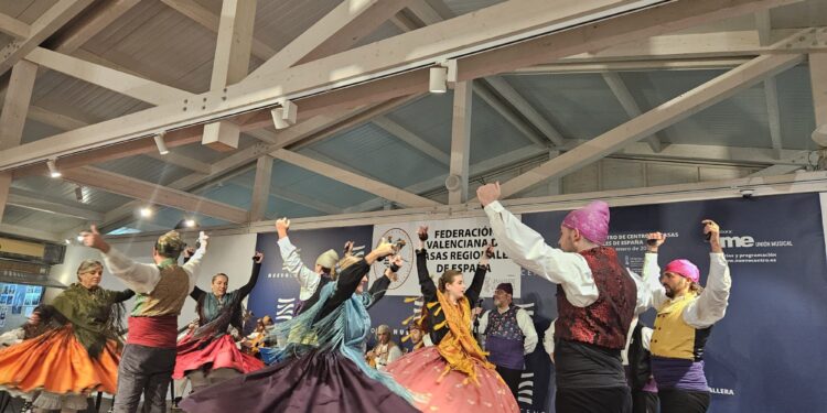 El corazón de España late en Valéncia: un viaje por la diversidad en el V Encuentro de Casas Regionales 1 El corazón de España late en Valéncia: un viaje por la diversidad en el V Encuentro de Casas Regionales