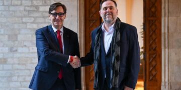 El "Concierto Económico" Catalán: El Pacto de Financiación autonómica entre PSOE-ERC que Sacude los Cimientos del Modelo Territorial