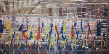 Valencia enciende la mecha de las Fallas 2026: Gala de la Pirotecnia y primer disparo en el Túria