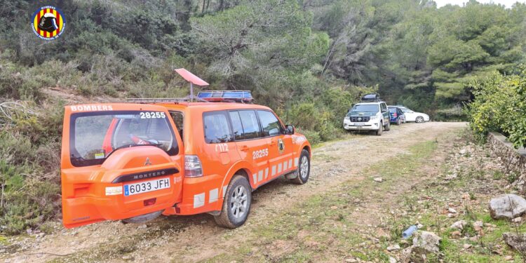 Rescate en Favara: Localizada la joven desaparecida en una zona de difícil acceso