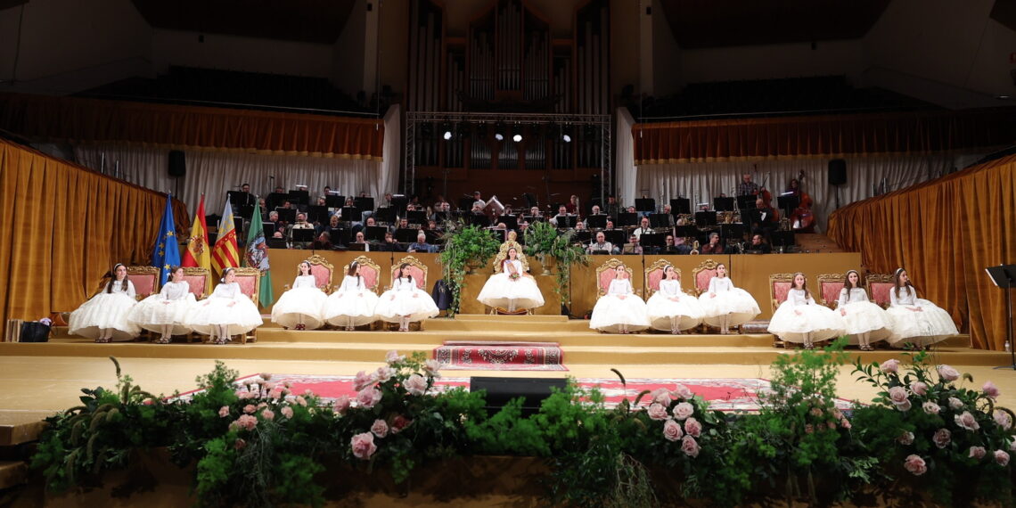 Valencia se viste de gala: El Palau de la Música abre sus puertas para la Exaltación de las Falleras Mayores 2026 1 Valencia se viste de gala: El Palau de la Música abre sus puertas para la Exaltación de las Falleras Mayores 2026