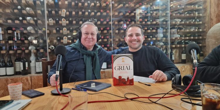 Entrevista a Jesús María Sánchez autor de «Grial» la novela que está conquistando al público