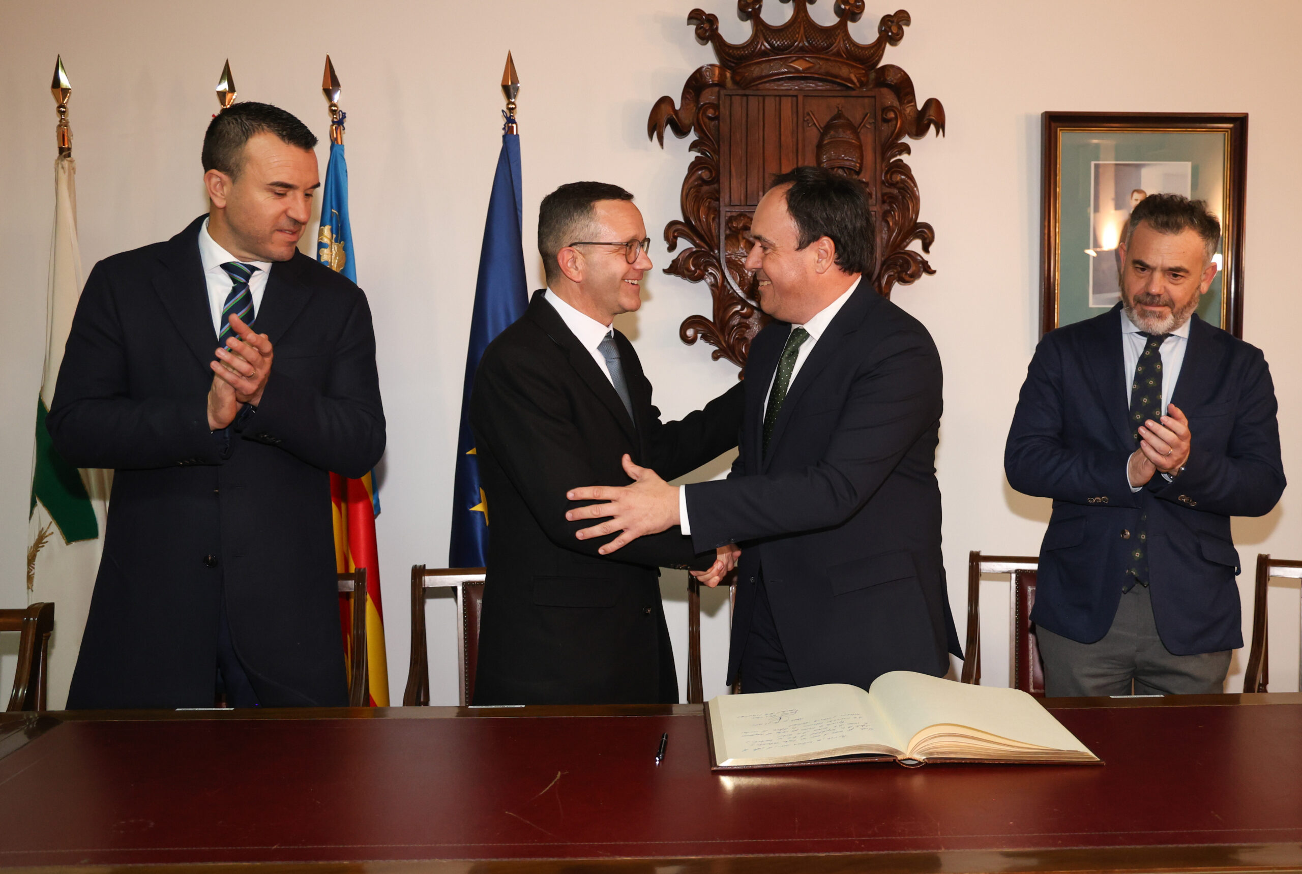 Canals hace historia ante el fuego: «La Bella Improvisada» arde ante el mundo 7 MG6A7061 scaled