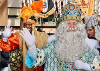 Torrent: una despedida histórica para los Reyes Magos bajo el sol de enero