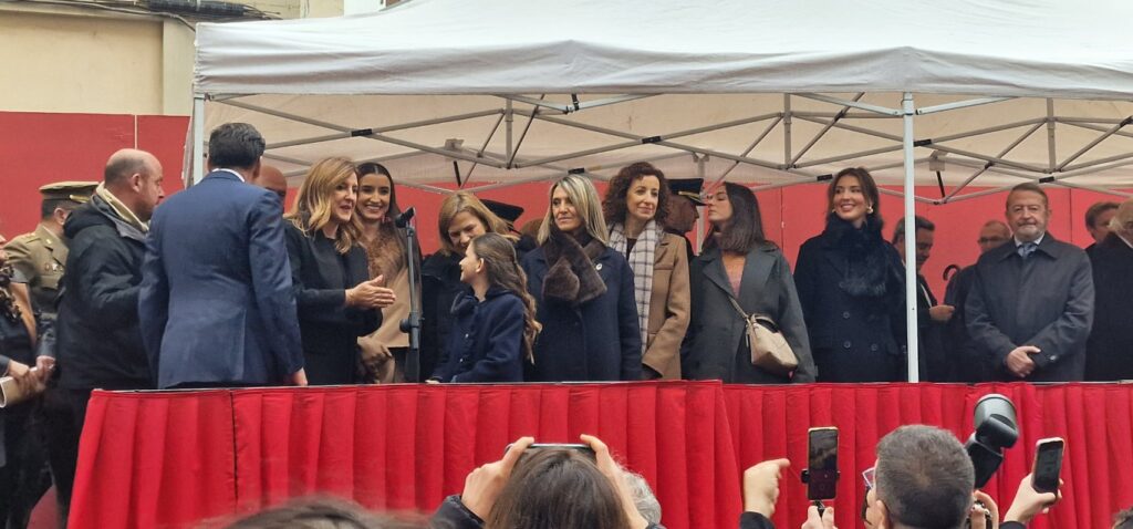 bendicion de animales de la calle Sagunto reune a miles de personas en Valencia por San Antonio Abad 20260117 104730 12 Mediana