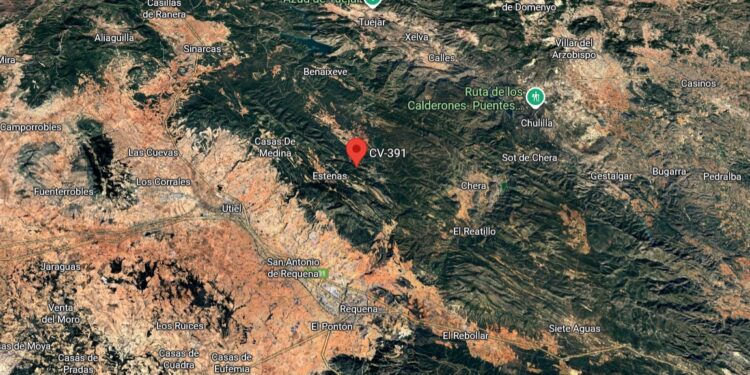 Temporal en el interior: La nieve y el hielo obligan a cortar la CV-391 en Utiel 1 Temporal en el interior: La nieve y el hielo obligan a cortar la CV-391 en Utiel