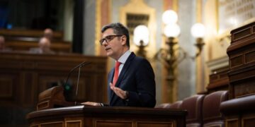 El Gobierno sufre un duro revés en el Congreso: cae el 'Decreto Ómnibus' tras el desplante de Junts