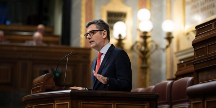 El Gobierno sufre un duro revés en el Congreso: cae el 'Decreto Ómnibus' tras el desplante de Junts