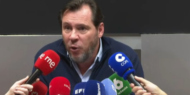 La huelga de maquinistas bloquea el país: el sector exige "seguridad inmediata" al ministro Óscar Puente