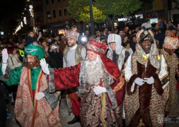 Torrent se blinda de ilusión: todo listo para una Cabalgata de Reyes histórica con diez bloques temáticos