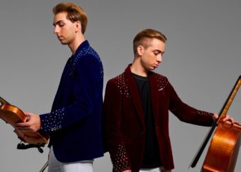 Violincheli Brothers actuando en el Palau de la Música en su concierto de fusión