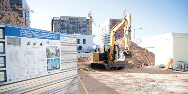 Comienzan las obras de 91 viviendas de protección pública y alquiler social en Malilla dentro del Plan Vive 1 0212 Catala Pla Viu Malilla 1 scaled 1