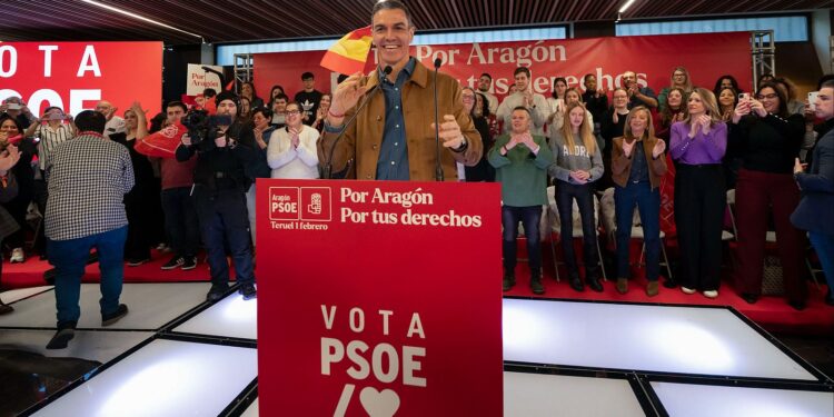 España prepara un veto histórico a las redes sociales para menores de 16 años