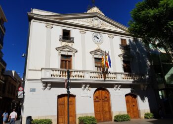 Torrent revoluciona el concepto de biblioteca pública con el lanzamiento de "Un Torrent de Llibres"