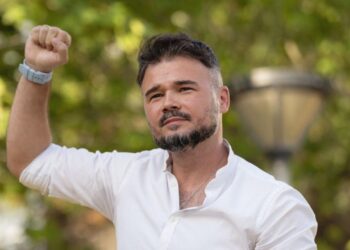 ERC y Podemos ultiman una alianza inédita: la formación morada cede en Cataluña a cambio de la proyección de Rufián a nivel estatal
