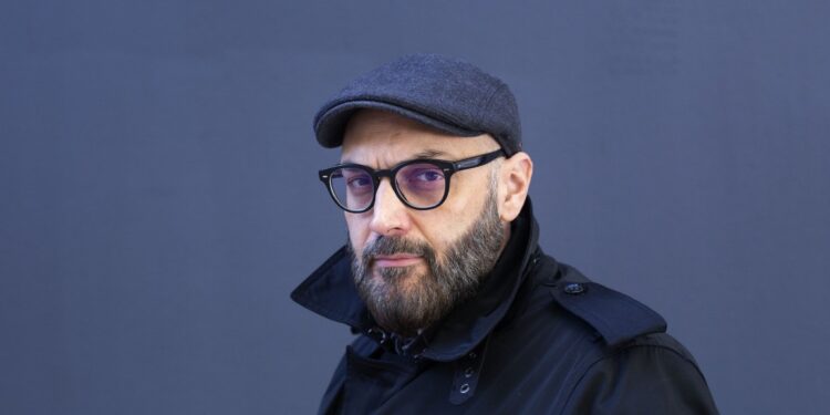 260119 EDUC Foto05 IVAM Ciclo escritores cactus Miguel Angel Hernandez foto de E. Martinez Bueso Mediana