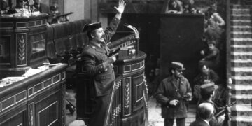Muere Antonio Tejero, mientras el Estado abre los archivos del 23-F