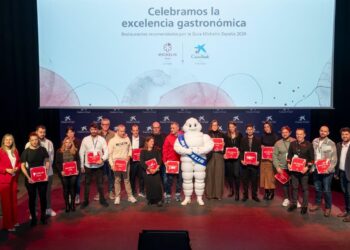CaixaBank entrega las placas Michelin 2026 a 60 restaurantes de la Comunitat Valenciana y la Región de Murcia
